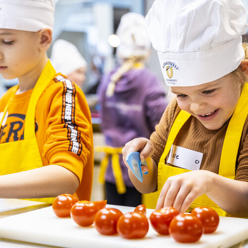 Ondernemers, Overheid, Scholen, Ouders