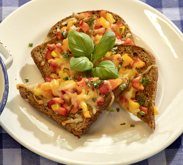 Paprika toast